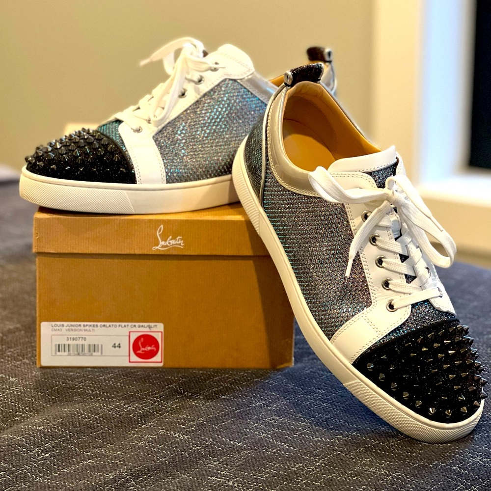 Authentic Christian Louboutin Louis Junior Spikes Orlato Flat Sneakers